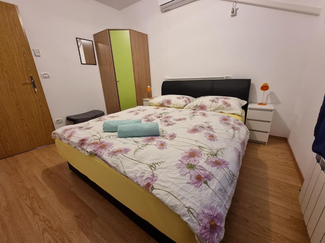 Apartma Patricija - Big Apartment For 6 Tolmin Εξωτερικό φωτογραφία